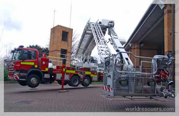 Fire ladder 